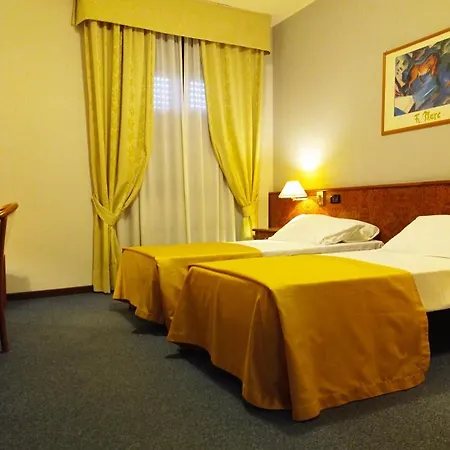 Μοτέλ Europa 4*