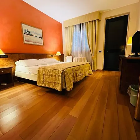 Europa Motel